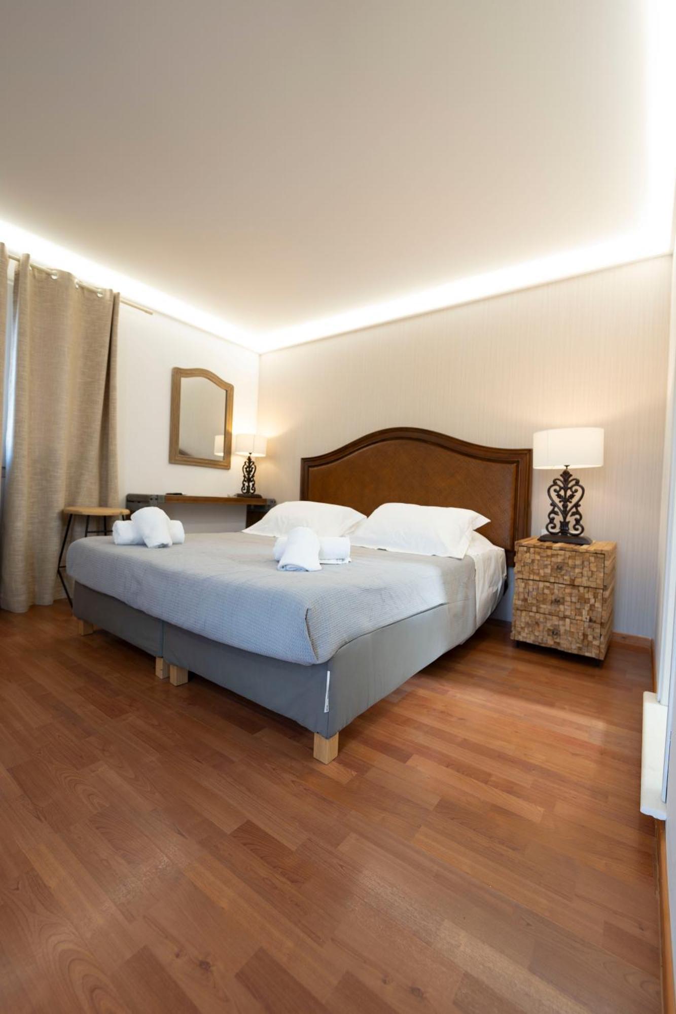 Syros Village Suites Vari  Экстерьер фото